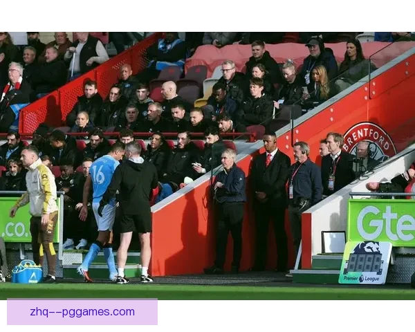 2025金球奖得主罗德里伤愈归队正式回归曼城训练场